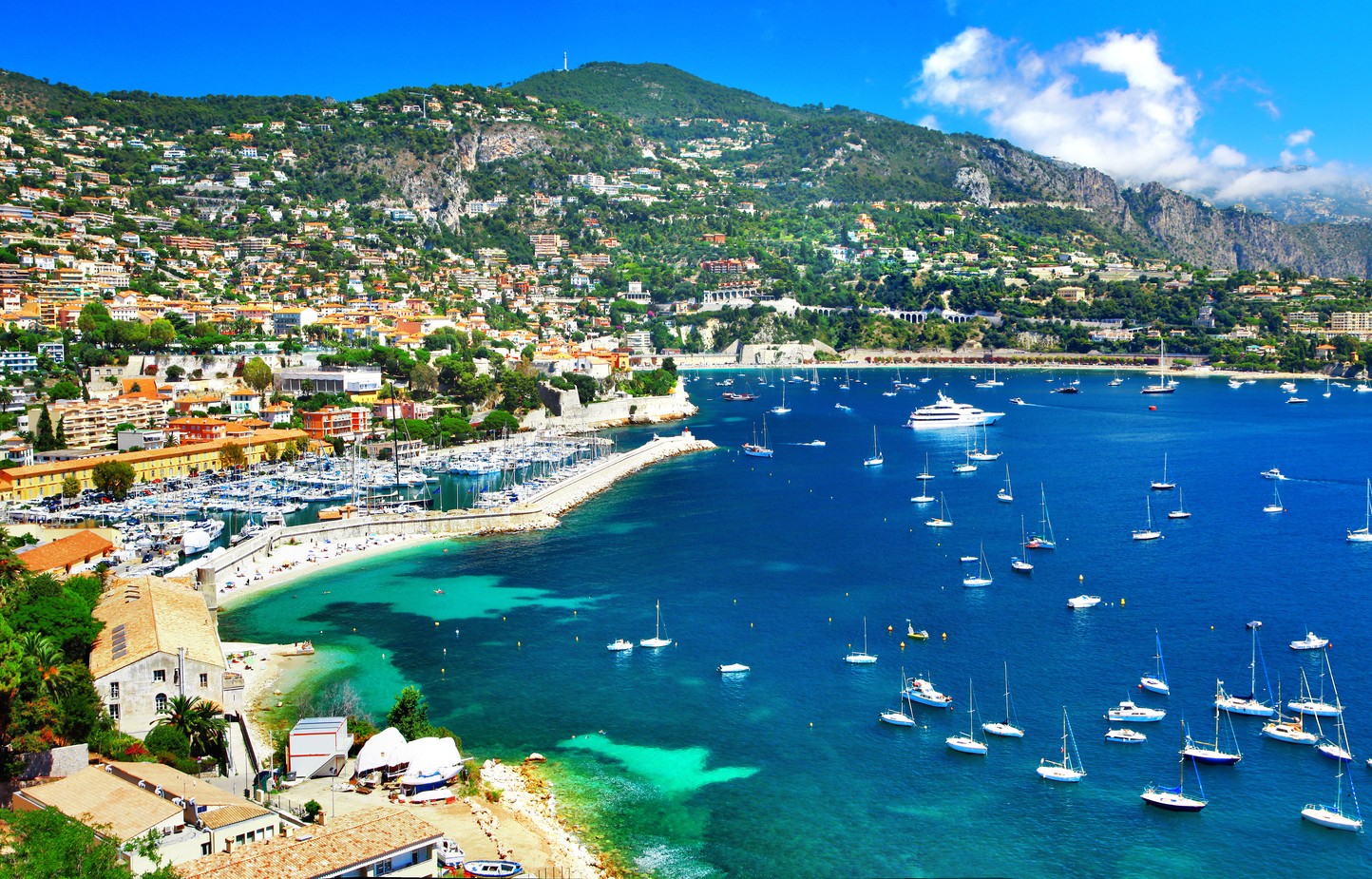 Hilltop view in France with boats in the beautiful water